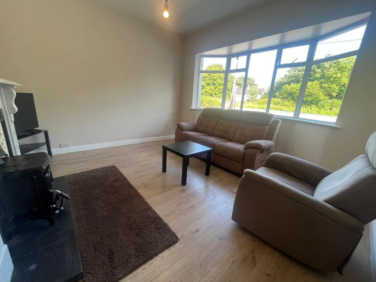 Yeats Lodge Self Catering Apartment And Bar Galway Ngoại thất bức ảnh