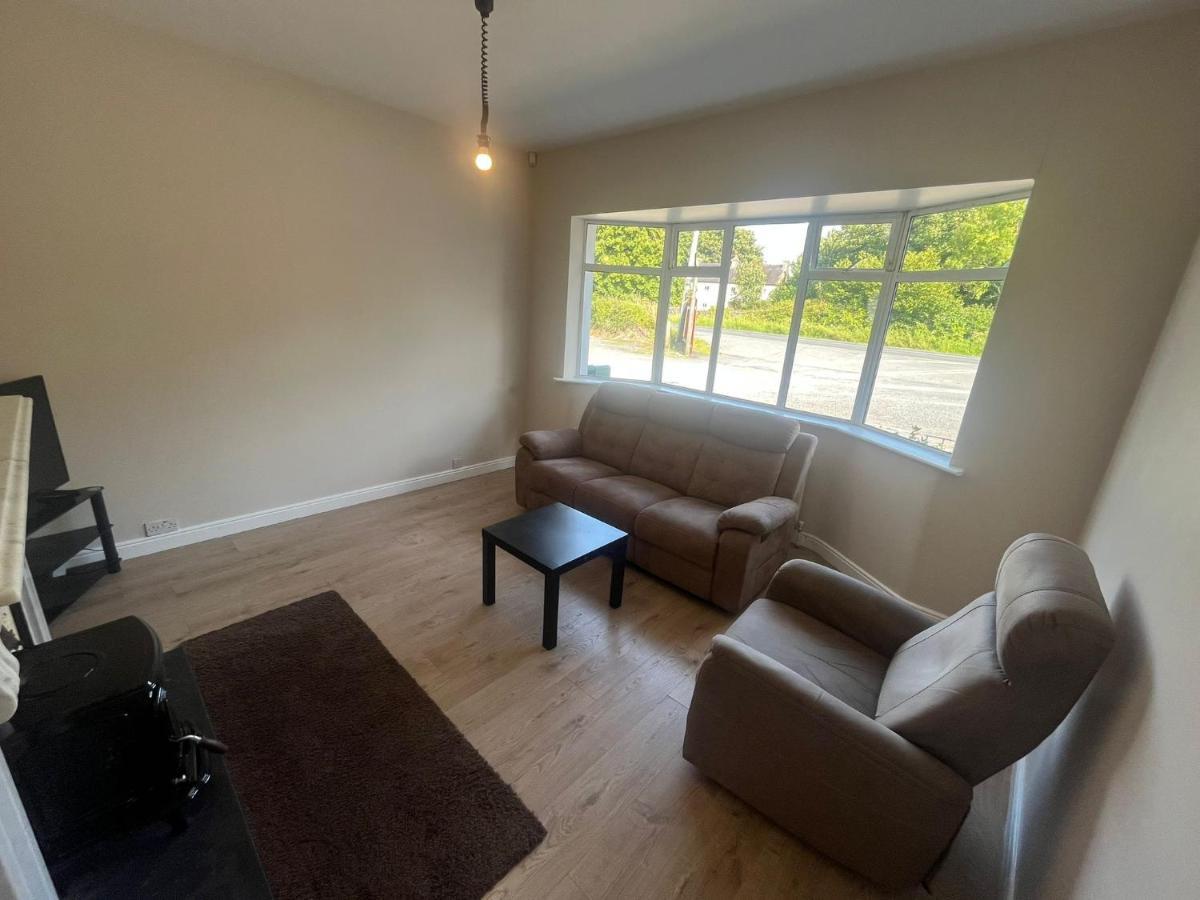Yeats Lodge Self Catering Apartment And Bar Galway Ngoại thất bức ảnh