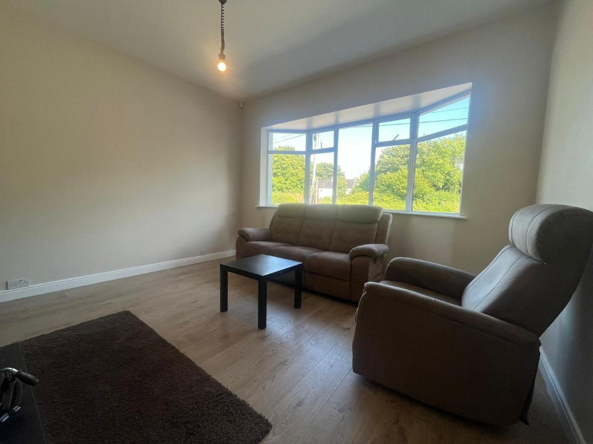 Yeats Lodge Self Catering Apartment And Bar Galway Ngoại thất bức ảnh